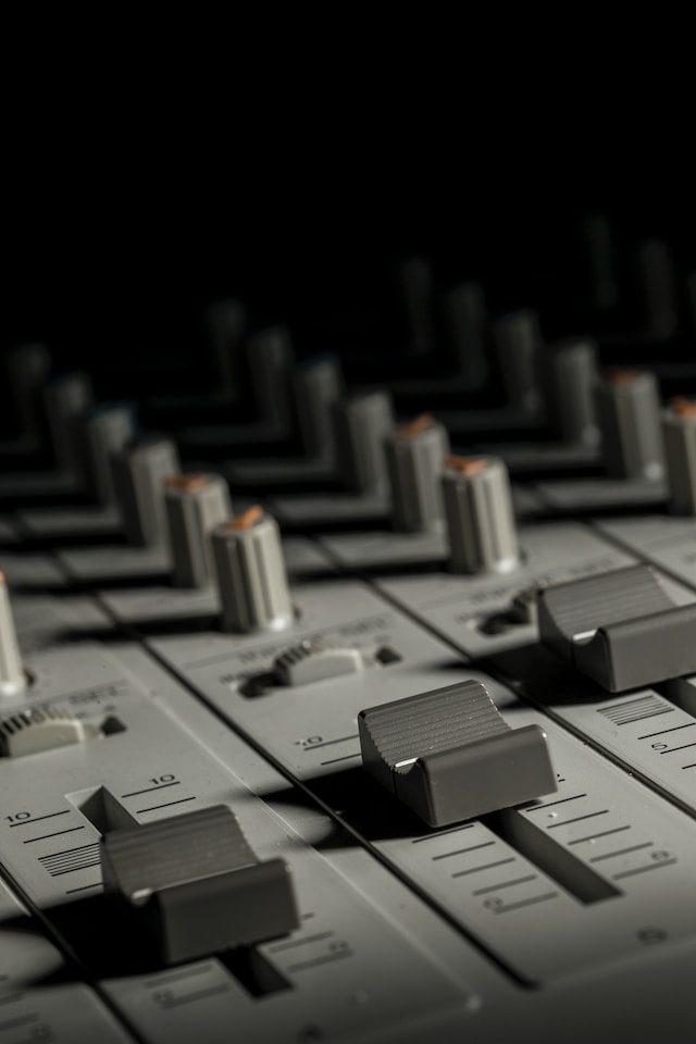 Online DJ Drop Maker